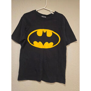 Kids Batman Symbol Superhero Shirt Size M (7/8)